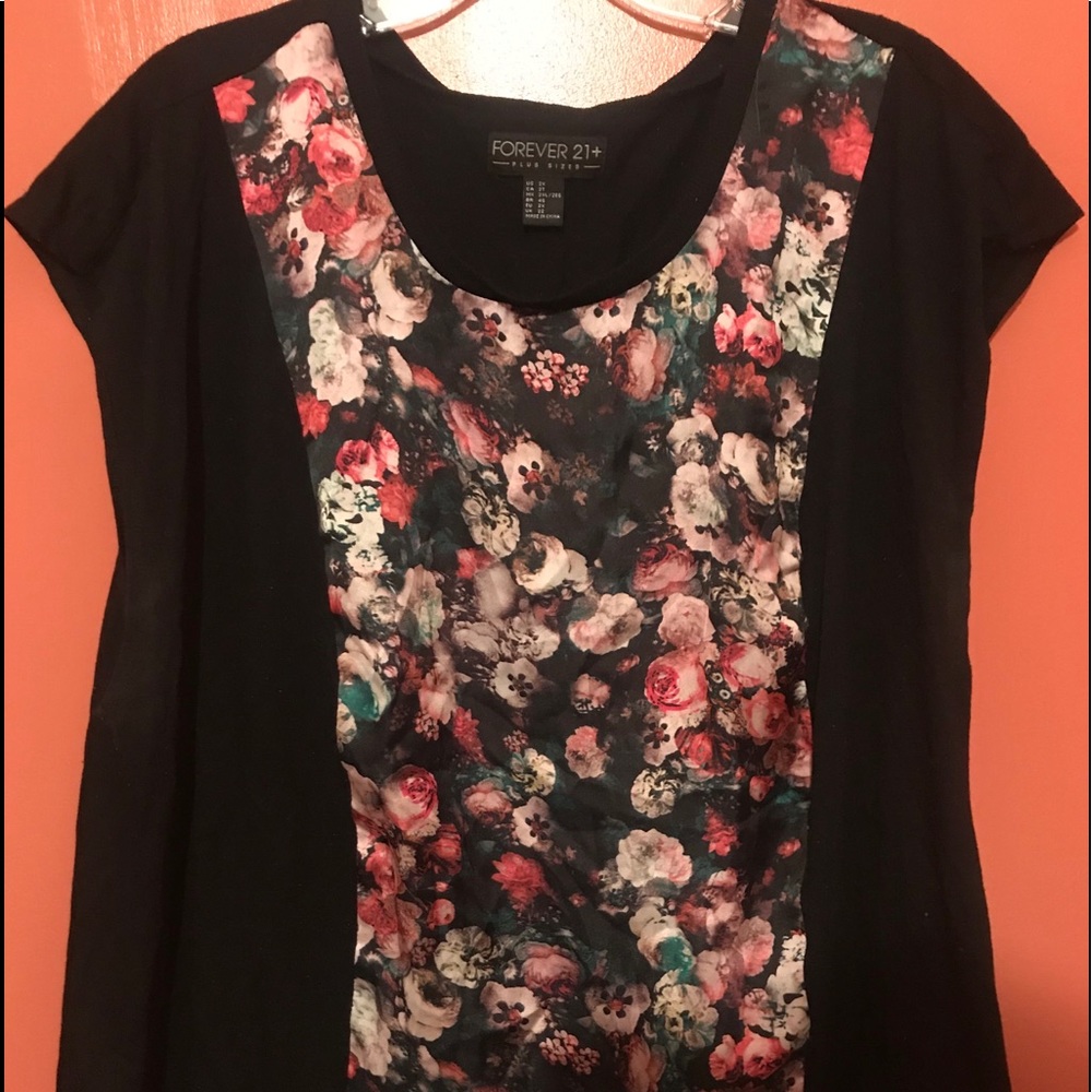 Forever 21 Blouse Black/ Floral size 2X